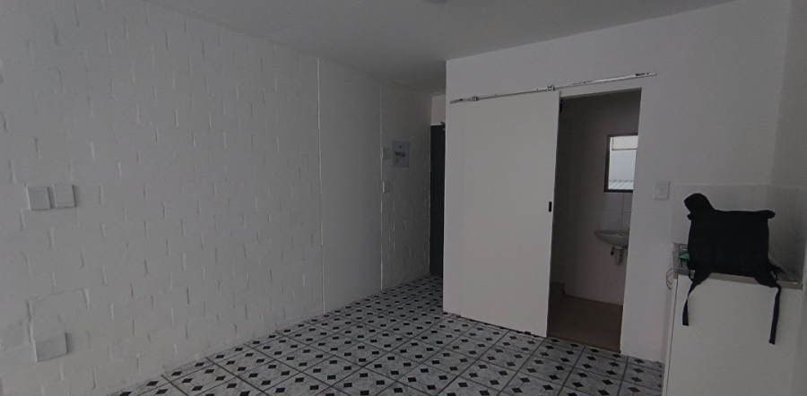 Bedroom Property for Sale in Wynberg Western Cape